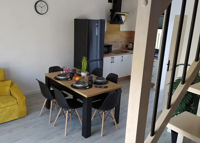 Nadmorska Ostoja Mieroszyno Kolo Jastrzebiej Gory * Jastrzębia Góra